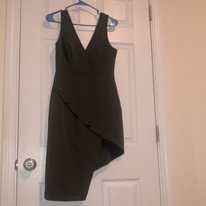 Essue Dress
